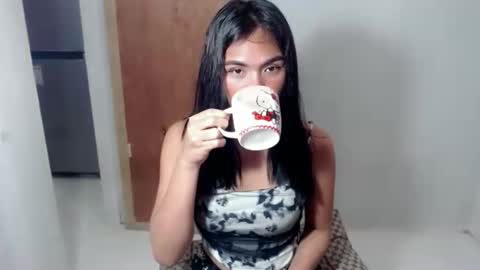 mouiline_rouge69 online show from January 10, 6:15 am