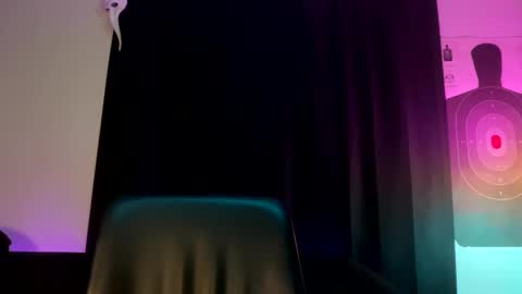 Snapshot of mount_vesuvius chatting on September 28, 10:31 am mount_vesuvius online show from September 28, 10:31 am