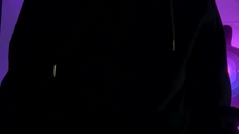 Snapshot of mount_vesuvius chatting on October 28, 5:33 am mount_vesuvius online show from October 28, 5:33 am