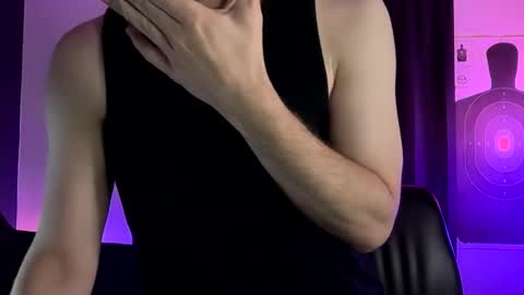 Snapshot of mount_vesuvius chatting on November 23, 10:59 am mount_vesuvius online show from November 23, 10:59 am