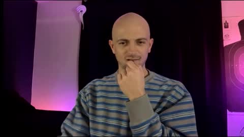 Snapshot of mount_vesuvius chatting on December 4, 10:29 pm mount_vesuvius online show from December 4, 10:29 pm