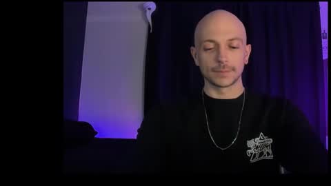 mount_vesuvius online show from February 6, 12:59 am