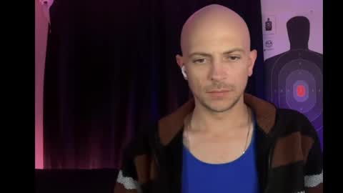 mount_vesuvius online show from April 3, 6:33 am