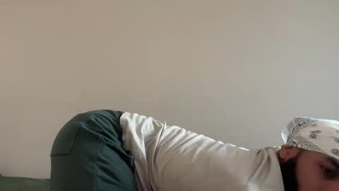 Snapshot of mountaiden chatting on September 16, 7:48 pm mountaiden online show from September 16, 7:48 pm