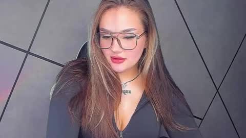 Snapshot of mousemother chatting on October 15, 3:45 pm Carolina online show from October 15, 3:45 pm