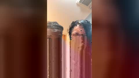 Snapshot of mpickett617874313 chatting on December 16, 7:02 am mpickett617874313 online show from December 16, 7:02 am