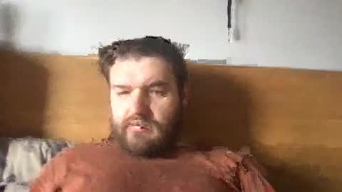 Snapshot of mr834565 chatting on February 3, 10:47 am mr834565 online show from February 3, 10:47 am