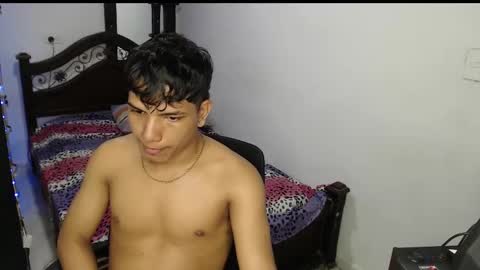 Snapshot of mr_cock_28 chatting on January 29, 5:51 am mr_cock_28 online show from January 29, 5:51 am