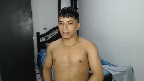 Snapshot of mr_cock_28 chatting on February 14, 6:56 am mr_cock_28 online show from February 14, 6:56 am