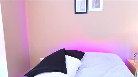 Snapshot of mr_danni_ chatting on January 19, 7:15 pm Danny Aleja online show from January 19, 7:15 pm