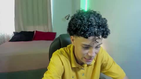 MISTER online show from January 5, 6:22 pm