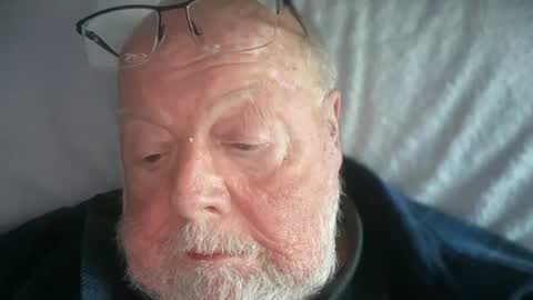 Snapshot of mr_frasier chatting on October 9, 9:35 pm Jess online show from October 9, 9:35 pm