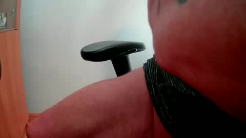 Fit and Fun....10 Hung online show from March 6, 10:50 pm