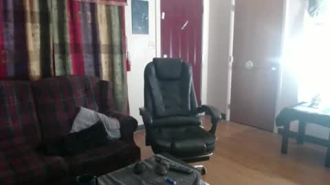 mr_happy12 online show from January 25, 1:21 am