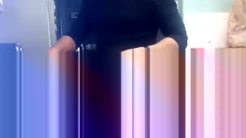 Snapshot of mr_i_ chatting on December 24, 10:11 am mr_i_ online show from December 24, 10:11 am