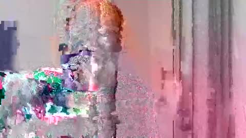 Snapshot of mr_i_ chatting on December 27, 10:12 am mr_i_ online show from December 27, 10:12 am