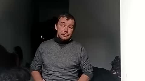 Snapshot of mr_i_ chatting on February 2, 8:24 am mr_i_ online show from February 2, 8:24 am