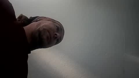 mr_i_ online show from March 19, 9:02 am