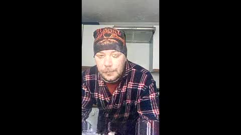 mr_i_ online show from April 1, 9:10 am