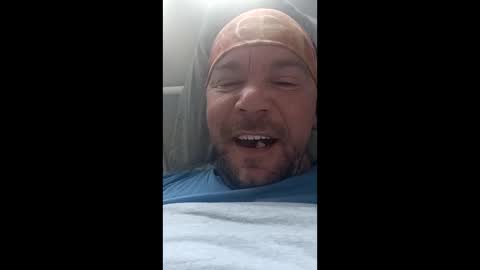 mr_i_ online show from May 24, 7:13 am