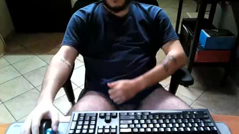 Snapshot of mr_kaa chatting on December 25, 7:24 pm mr_kaa online show from December 25, 7:24 pm