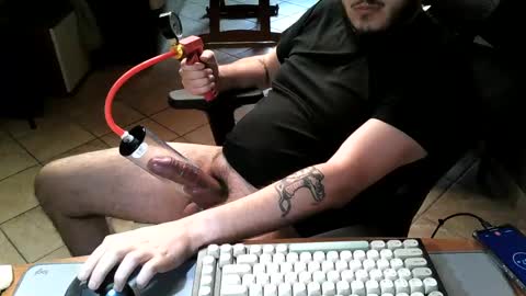 Snapshot of mr_kaa chatting on March 8, 3:02 pm mr_kaa online show from March 8, 3:02 pm