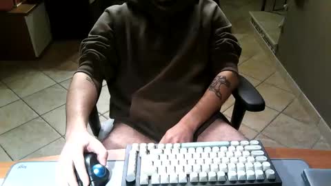 Snapshot of mr_kaa chatting on February 22, 5:55 pm mr_kaa online show from February 22, 5:55 pm