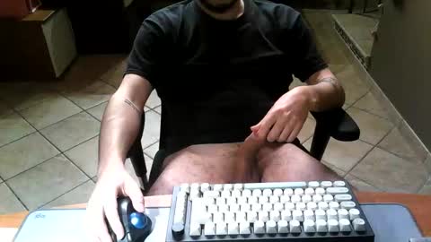 Snapshot of mr_kaa chatting on February 28, 8:21 pm mr_kaa online show from February 28, 8:21 pm