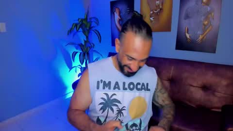mr_maik22 online show from October 8, 6:38 pm