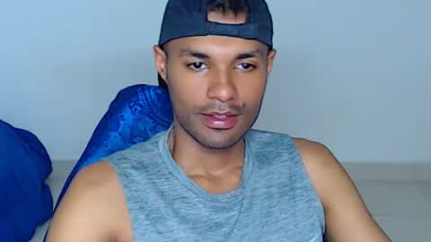 Max online show from April 8, 2:06 pm