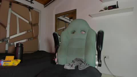 MIKEE online show from February 20, 6:06 am