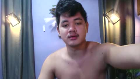 mr_olivercummerx online show from October 16, 2:12 am