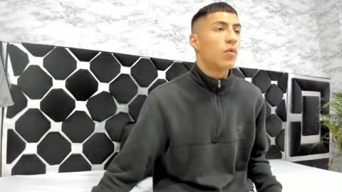 Mr Porn  online show from April 7, 1:39 am