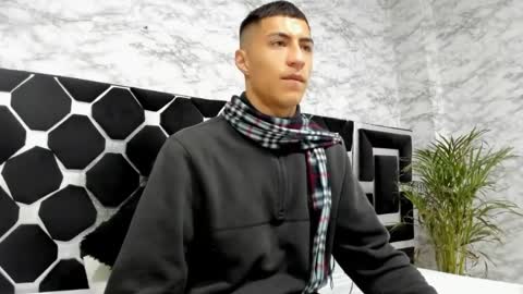 Mr Porn  online show from April 11, 12:53 pm