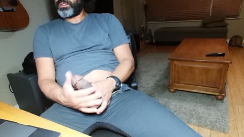 Snapshot of mr_rabbit77 chatting on December 14, 6:35 am Rabbit online show from December 14, 6:35 am