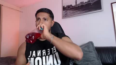 AARON online show from April 27, 9:57 pm