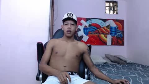 Snapshot of mr_stiven_ chatting on February 11, 2:14 am mr_stiven_ online show from February 11, 2:14 am