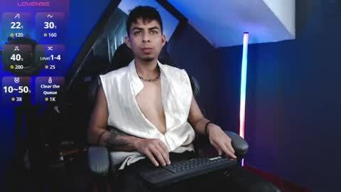 Snapshot of mralpha_latino chatting on June 2, 5:20 am Alpha LATINO online show from June 2, 5:20 am