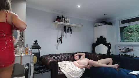 mr and mrs vanilla online show from December 7, 1:36 am