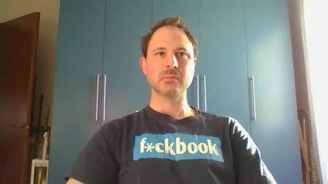 Snapshot of mravocado6 chatting on January 7, 2:41 pm mravocado6 online show from January 7, 2:41 pm