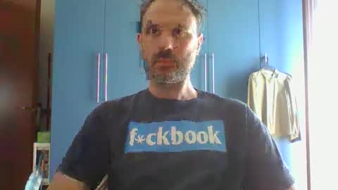Snapshot of mravocado6 chatting on May 13, 2:25 pm mravocado6 online show from May 13, 2:25 pm