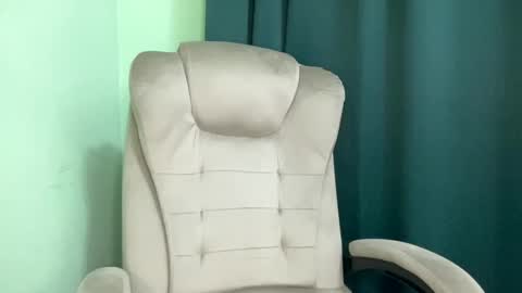 Snapshot of mrbiceps_23 chatting on February 3, 2:55 pm Mrbiceps23 online show from February 3, 2:55 pm