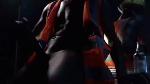 MrBigDiQ1 online show from December 27, 3:20 am