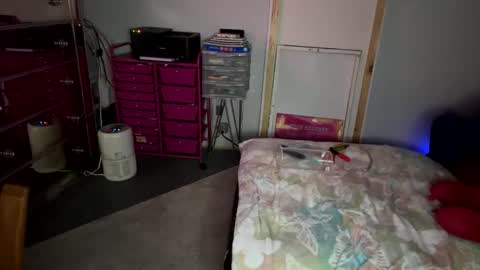 Snapshot of mrbigdthomas chatting on January 10, 2:41 pm MrBigDThomas online show from January 10, 2:41 pm