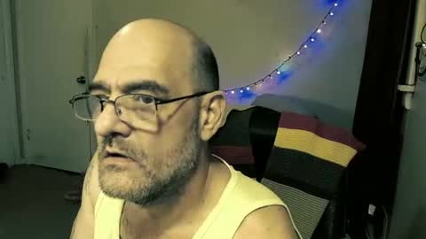 mrbiggintx online show from February 18, 8:21 am