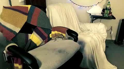 Snapshot of mrbiggintx chatting on March 12, 8:26 pm mrbiggintx online show from March 12, 8:26 pm