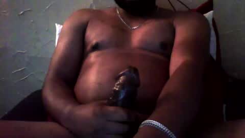 6foot9inches online show from May 3, 5:19 pm