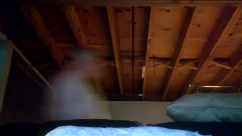 mrblade666 online show from December 11, 1:26 am