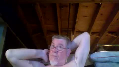 mrblade666 online show from May 12, 10:12 am