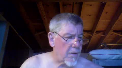 Snapshot of mrblade666 chatting on July 15, 10:26 pm mrblade666 online show from July 15, 10:26 pm